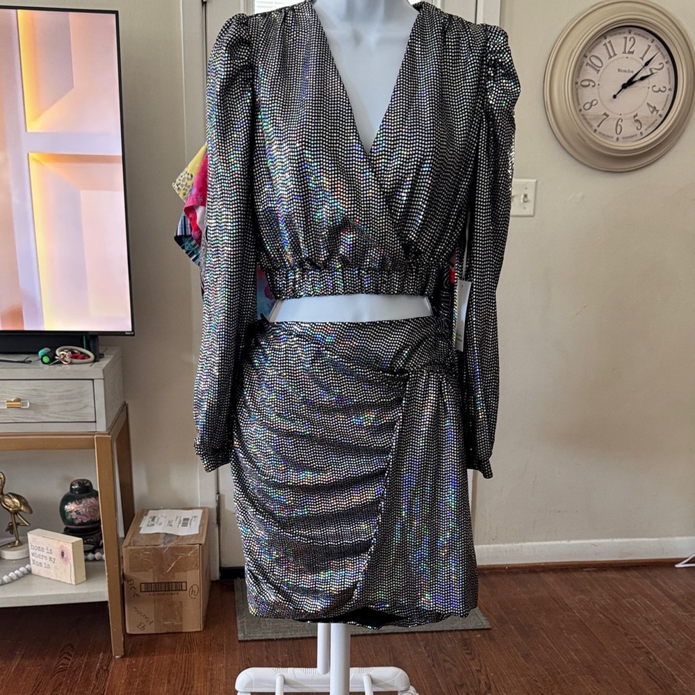 Elegant Silver Wrap Skirt Set